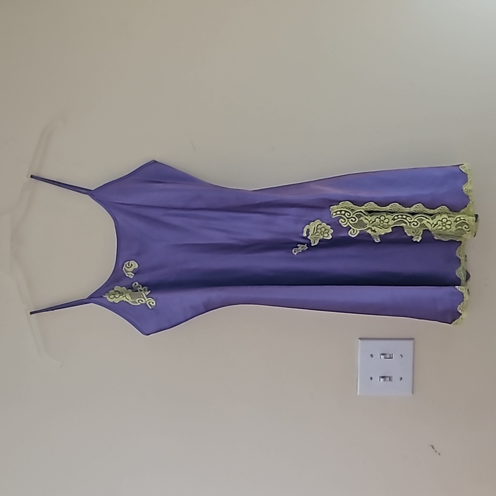 Chanteuse Woman's Lace Teddy/Slip Lingerie Dress Sz: S EUC